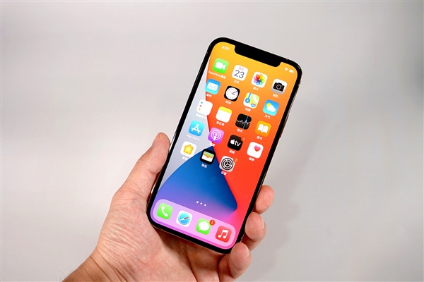 西陵苹果手机维修分享iOS 14.2修订版已到，专属iPhone 12系列 